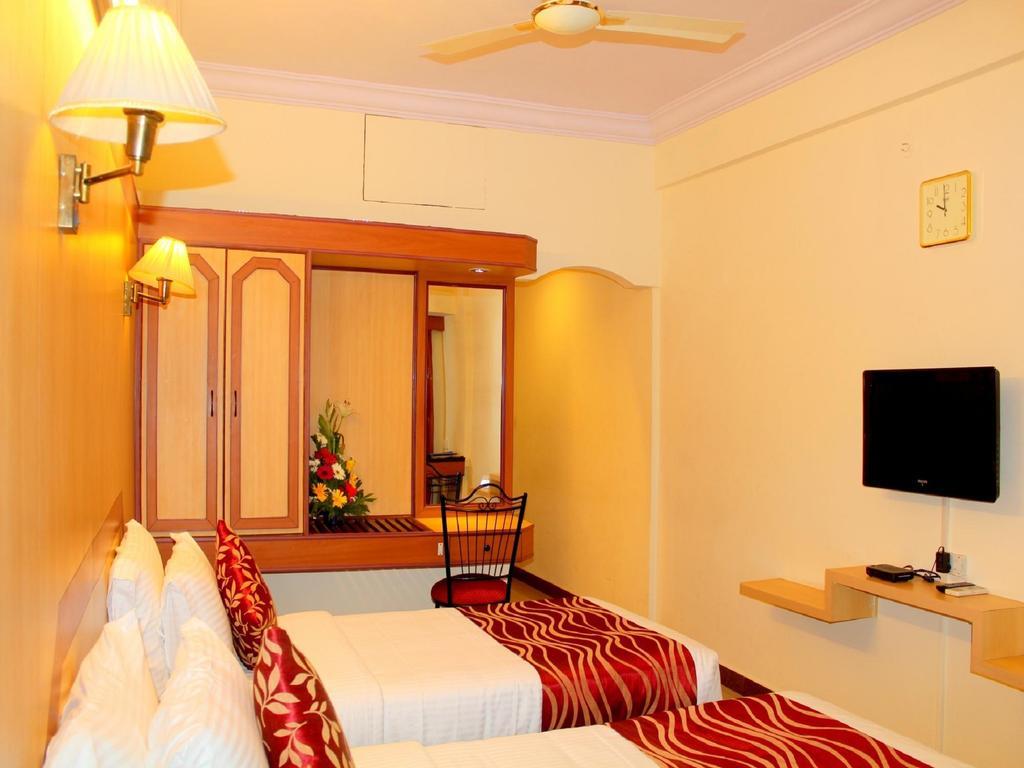Hotel Swagath Bangalore Luaran gambar