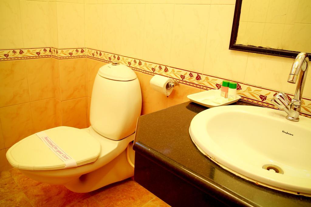Hotel Swagath Bangalore Luaran gambar