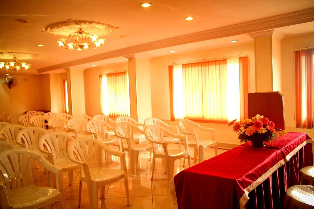Hotel Swagath Bangalore Luaran gambar